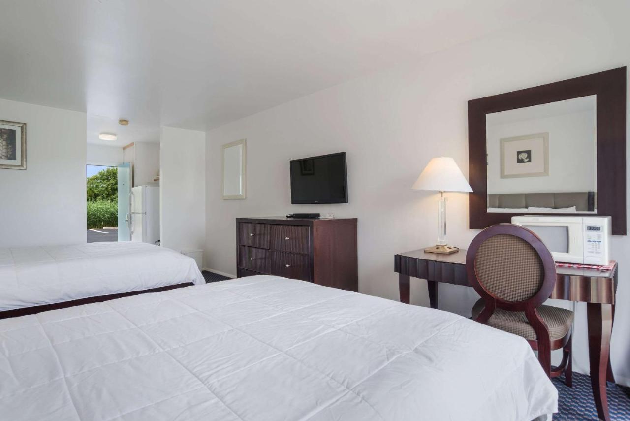 Rodeway Inn At Somers Cove Marina Crisfield Экстерьер фото